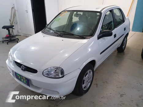 CHEVROLET Classic 1.0 4 portas