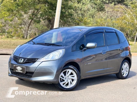 Honda Fit DX 1.4 (Flex) 4 portas