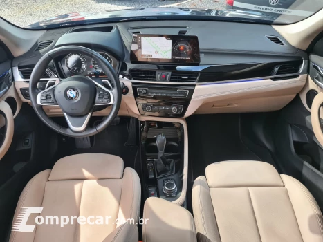 BMW X1 sDrive20i M Sport 2.0 Turbo (Flex) (Aut) 4 portas
