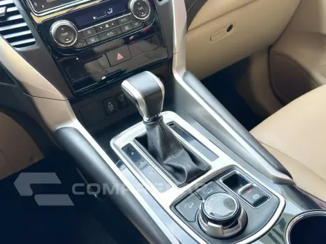 PAJERO SPORT 2.4 16V MIVEC TURBO DIESEL HPE AWD AUTOMÁTICO