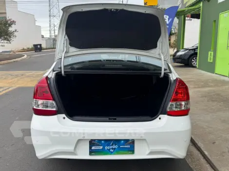 ETIOS 1.5 X Sedan 16V