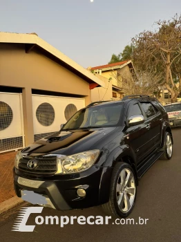 HILUX SW4 3.0 SRV 4X4 7 Lugares 16V Turbo Intercooler