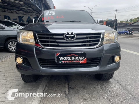 Toyota HILUX 2.7 SR 4X2 CD 16V 4 portas