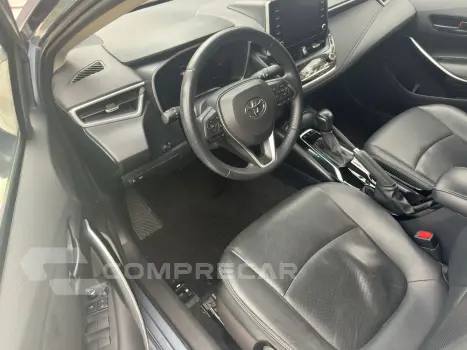 COROLLA 1.8 VVT-I Hybrid Altis