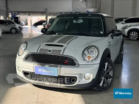 COOPER 1.6 S 16V TURBO GASOLINA 2P AUTOMÁTICO