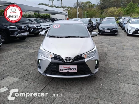 Toyota YARIS 1.5 16V FLEX XL MULTIDRIVE 4 portas