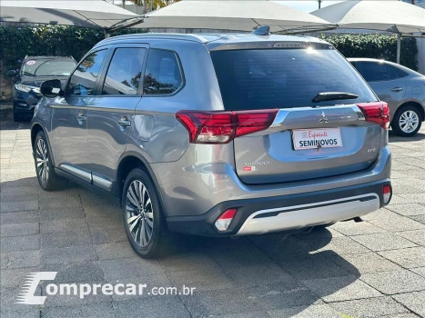 OUTLANDER 2.0 MIVEC GASOLINA HPE AUTOMÁTICO