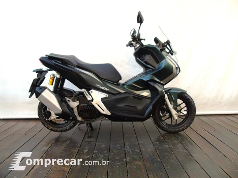 HONDA ADV 150