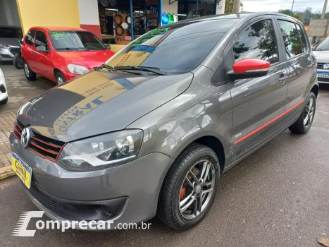 Volkswagen FOX 1.6 MI 8V 4 portas