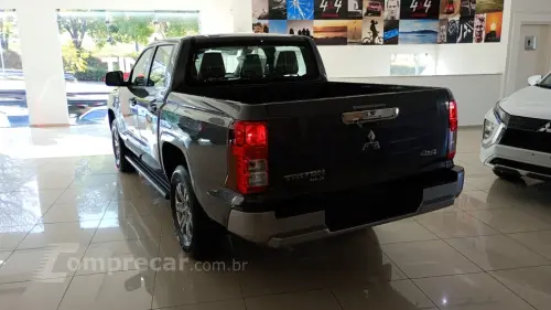 TRITON 2.4 Biturbo CD GLS 4X4