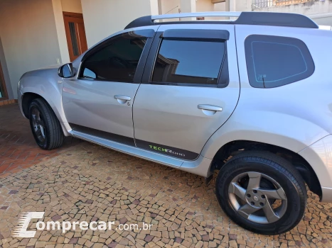 DUSTER 2.0 Tech Road 4X2 16V