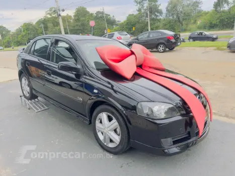 Astra Hatch 2.0 16V 4P GSI