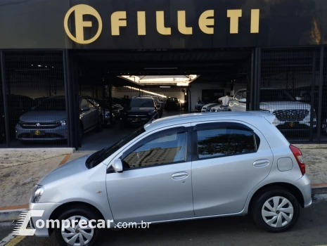 Etios Hatch 1.5 16V 4P FLEX XS AUTOMÁTICO