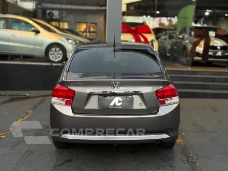 CITY Sedan LX 1.5 Flex 16V 4p Mec.