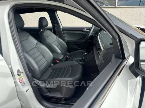 TAOS Highline 1.4 250 TSI Flex Aut.
