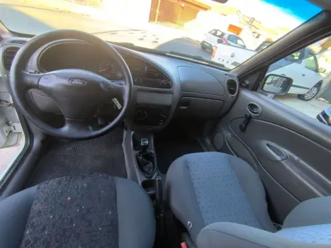 Courier 1.6 L/ 1.6 Flex