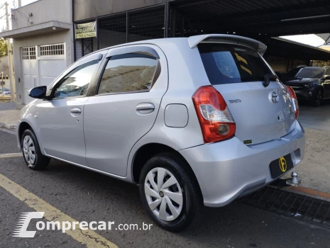 Etios Hatch 1.5 16V 4P FLEX XS AUTOMÁTICO