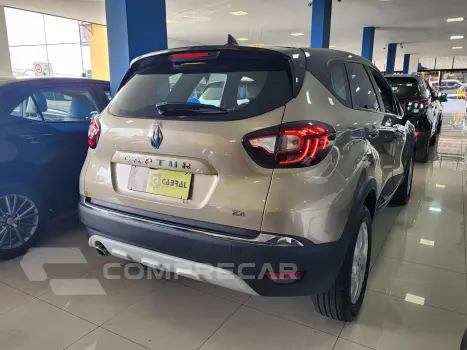 Renault CAPTUR Intense 1.3 TB 16V Flex 5p Aut. 4 portas