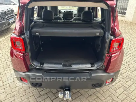 Renegade Limited 1.8 4x2 Flex 16V Aut.