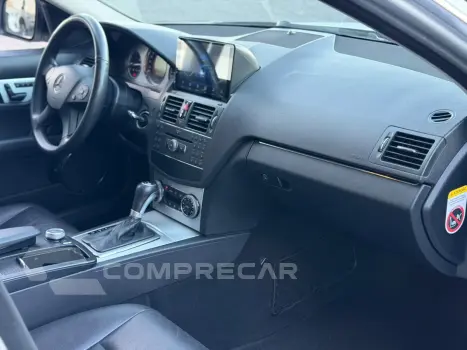 C 200 K 1.8 KOMPRESSOR CLASSIC 16V GASOLINA 4P AUTOMÁTICO