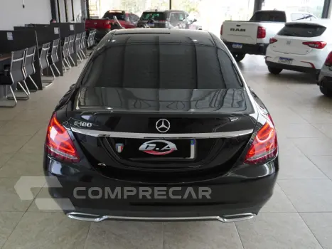 C 180 1.6 CGI AVANTGARDE 16V TURBO GASOLINA 4P AUTOMÁTICO