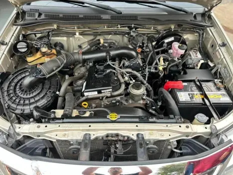 HILUX CD4X4 SRV