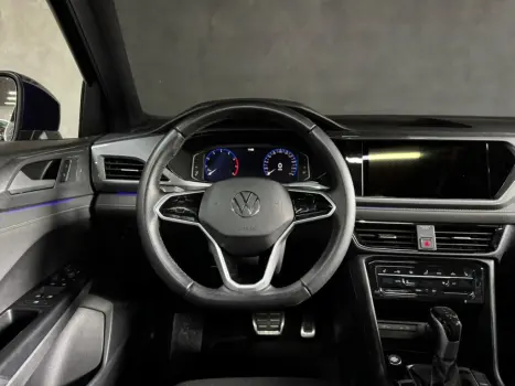 TAOS 1.4 250 TSI TOTAL FLEX HIGHLINE AUTOMÁTICO