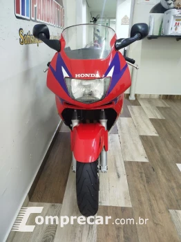 CBR 600 F