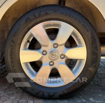 GRAND LIVINA 1.8 16V