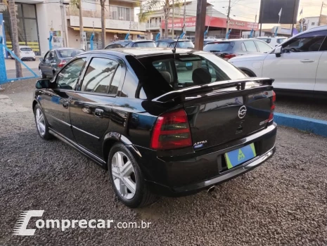 Astra Hatch 2.0 16V 4P GSI
