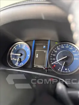 HILUX SW4 2.8 D-4D TURBO DIESEL SRX 7L 4X4 AUTOMÁ