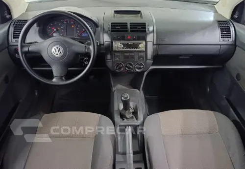 POLO SEDAN 1.6 8V
