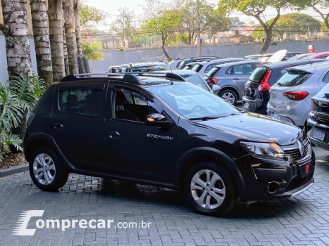 Renault SANDERO 1.6 Stepway 8V 4 portas