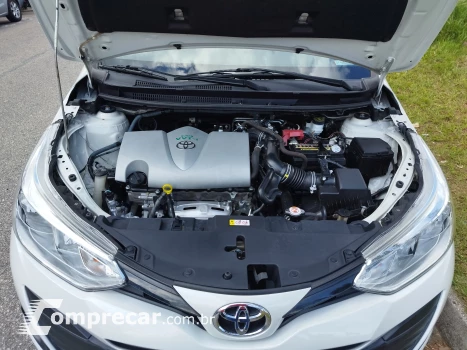 YARIS 1.5 16V Sedan XL