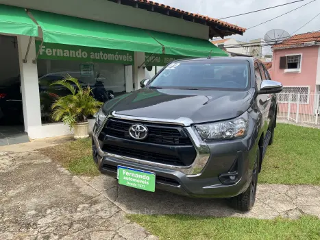 Toyota HILUX 2.8 D-4d Turbo CD SRV 4X4 4 portas