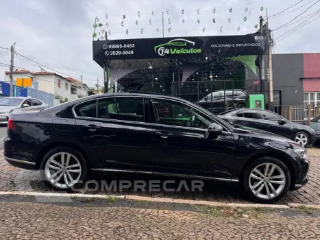 Volkswagen Passat Highline 2.0 TSI 220cv Tip. 4 portas