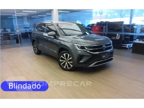 Volkswagen TAOS 1.4 250 TSI TOTAL FLEX HIGHLINE AUTOMÁTICO 4 portas