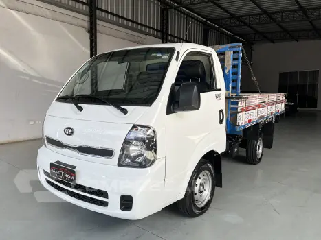 Kia BONGO UK2500 HD SC 2 portas