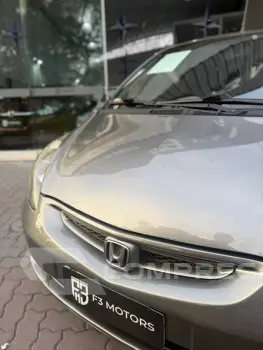 Fit LX 1.4/ 1.4 Flex 8V/16V 5p Mec.