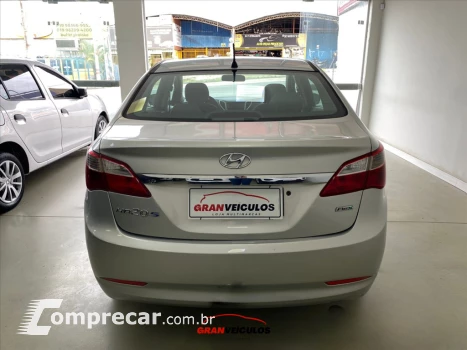 HB20S 1.0 COMFORT PLUS 12V FLEX 4P MANUAL