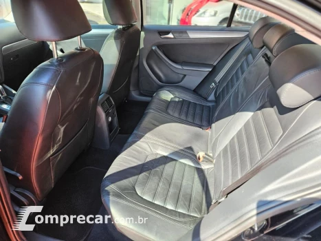 JETTA Highline 2.0 TSI 16V 4p Tiptronic
