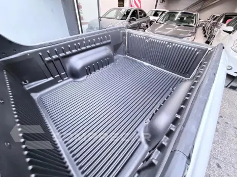 MONTANA 1.4 MPFI LS CS 8V FLEX 2P MANUAL