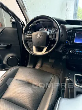 Hilux CD SRX 4x4 2.8 TDI 16V Diesel Aut.