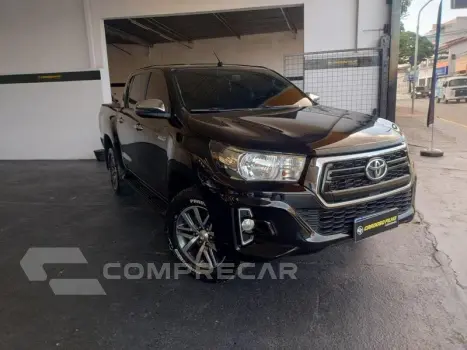 HILUX CD SRV 4X4 2.8 TDI DIESEL AUT.