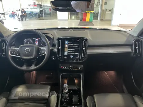 XC40 1.5 T5 Hybrid Inscription Geartronic