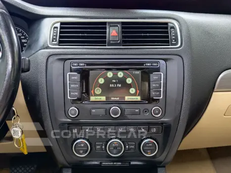 JETTA 2.0 TSI HIGHLINE 211CV GASOLINA 4P TIPTRONIC