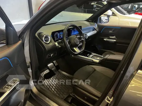 GLB 220 2.0 16V 4P MHEV AMG LINE 4MATIC DCT AUTOMÁTICO