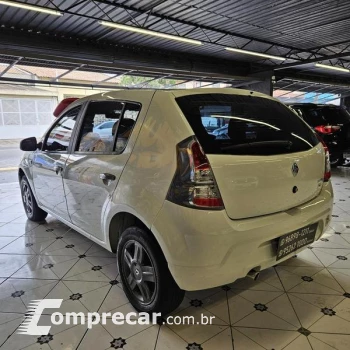 SANDERO EXP1016V