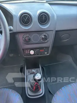 CELTA 1.0 MPFI Life 8V