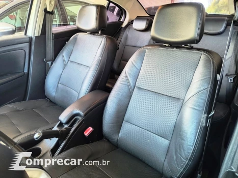 FLUENCE 2.0 Dynamique 16V